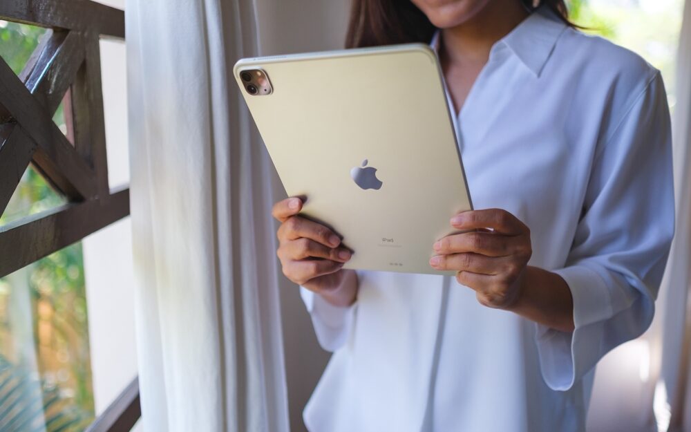 Un iPad con macOS in esecuzione
