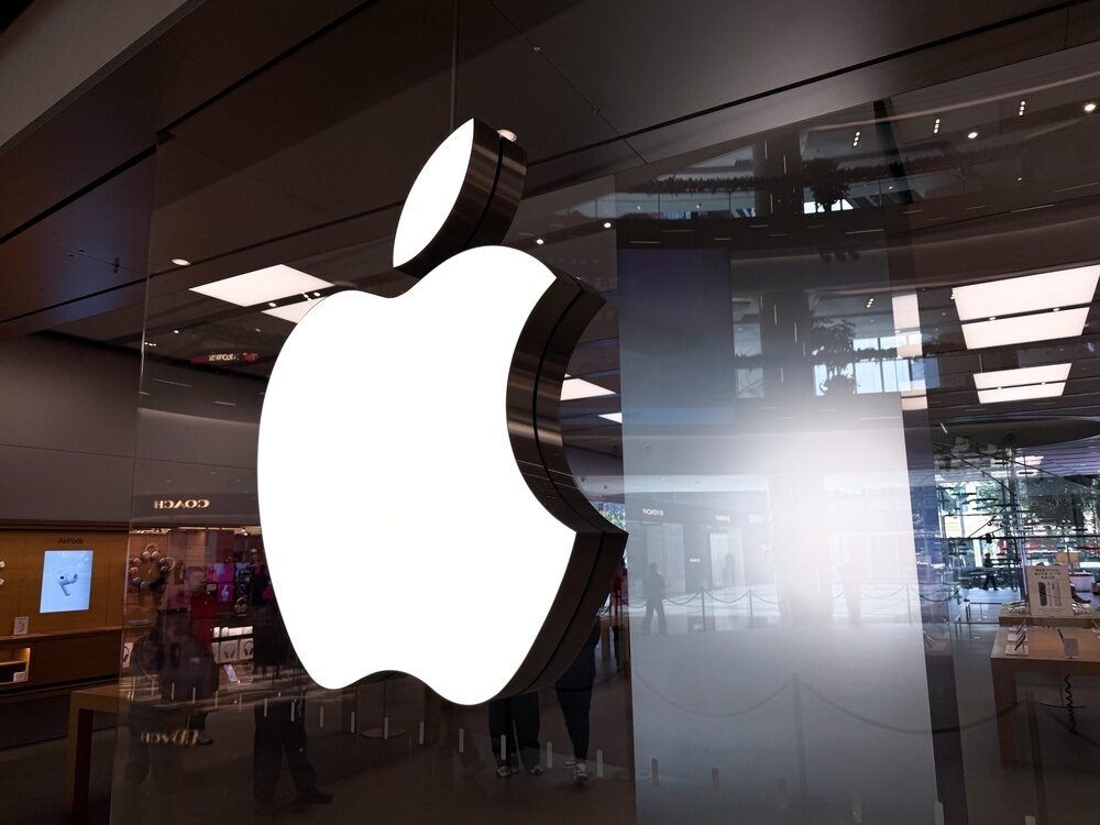 Apple contro OpenAI ingiunzione legale